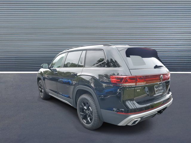 2024 Volkswagen Atlas 2.0T Peak Edition SE w/Technology