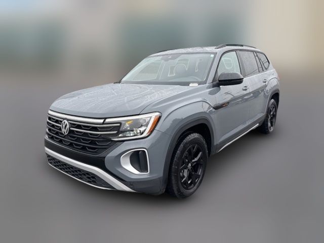 2024 Volkswagen Atlas 2.0T Peak Edition SE w/Technology