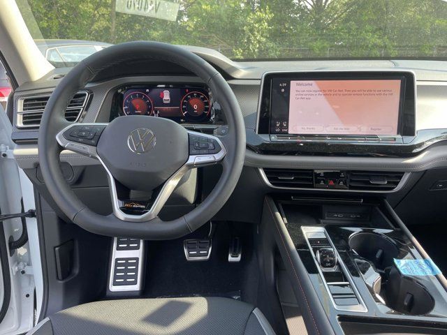 2024 Volkswagen Atlas 2.0T Peak Edition SE w/Technology