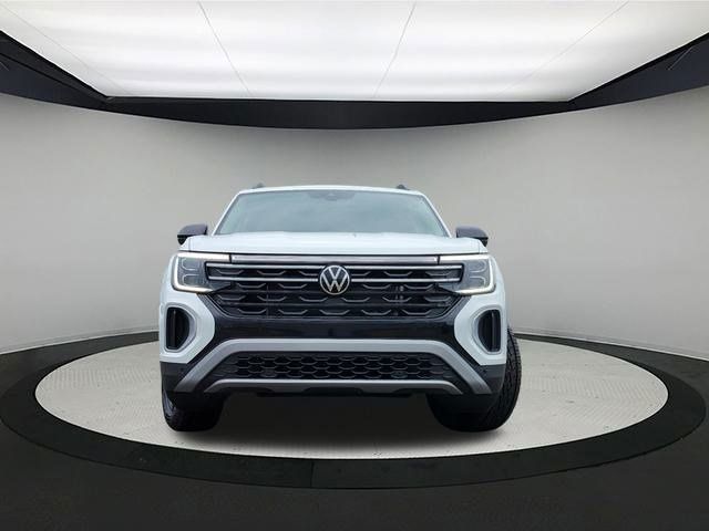 2024 Volkswagen Atlas 2.0T Peak Edition SE w/Technology