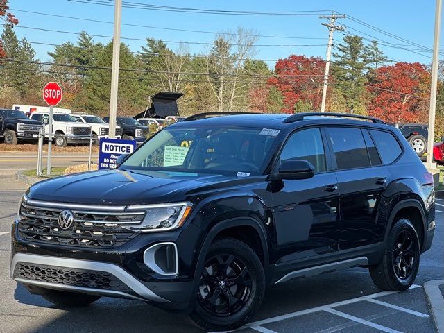 2024 Volkswagen Atlas 2.0T Peak Edition SE w/Technology