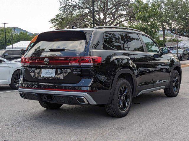 2024 Volkswagen Atlas 2.0T Peak Edition SE w/Technology