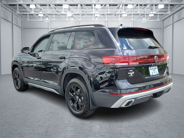 2024 Volkswagen Atlas 2.0T Peak Edition SE w/Technology