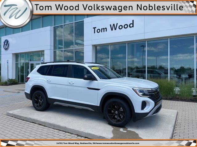 2024 Volkswagen Atlas 2.0T Peak Edition SE w/Technology