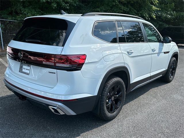 2024 Volkswagen Atlas 2.0T Peak Edition SE w/Technology