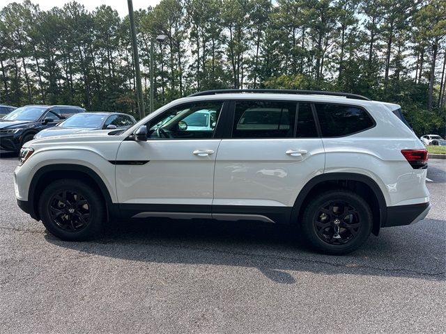 2024 Volkswagen Atlas 2.0T Peak Edition SE w/Technology