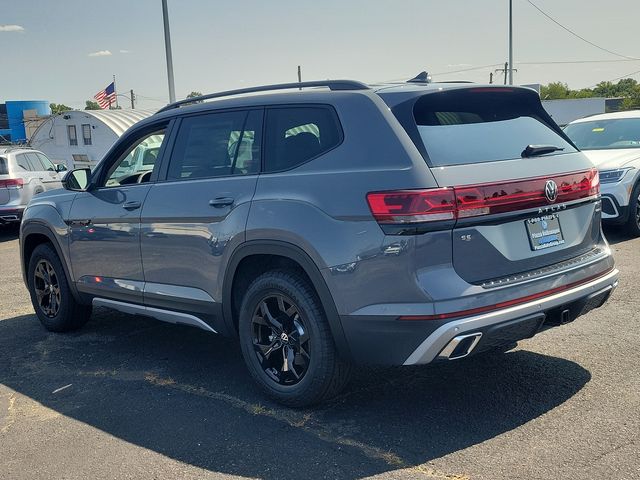 2024 Volkswagen Atlas 2.0T Peak Edition SE w/Technology