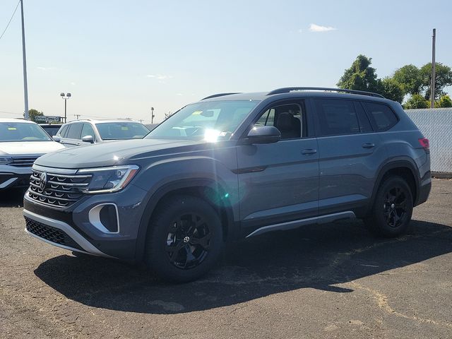 2024 Volkswagen Atlas 2.0T Peak Edition SE w/Technology