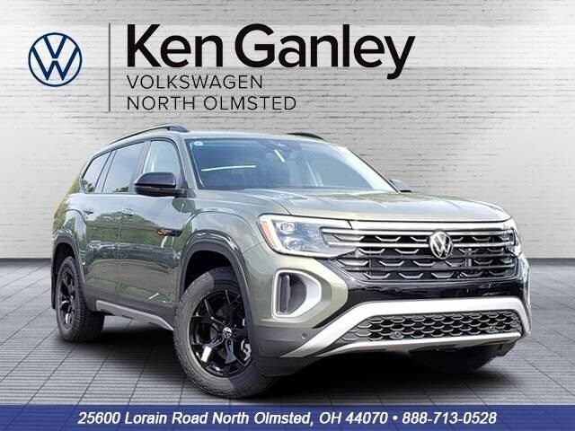 2024 Volkswagen Atlas 2.0T Peak Edition SE w/Technology