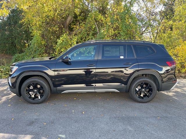 2024 Volkswagen Atlas 2.0T Peak Edition SE w/Technology