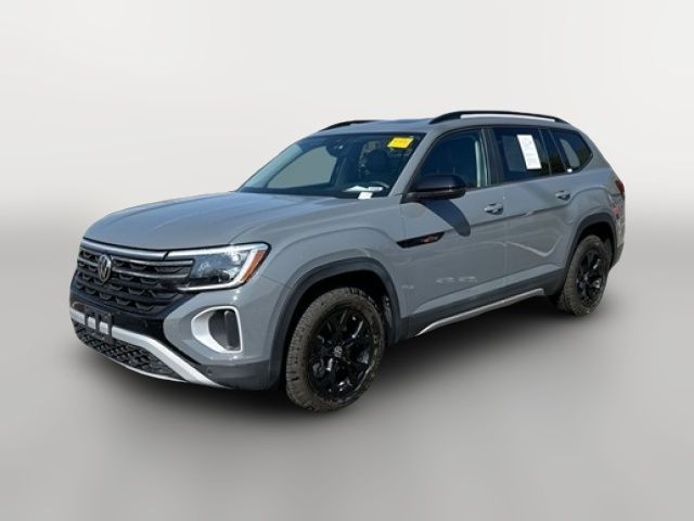 2024 Volkswagen Atlas 2.0T Peak Edition SE w/Technology