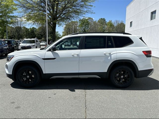 2024 Volkswagen Atlas 2.0T Peak Edition SE w/Technology