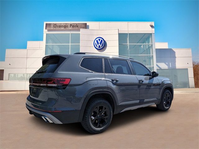 2024 Volkswagen Atlas 2.0T Peak Edition SE w/Technology