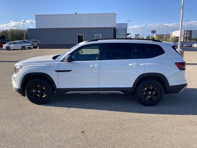 2024 Volkswagen Atlas 2.0T Peak Edition SE w/Technology