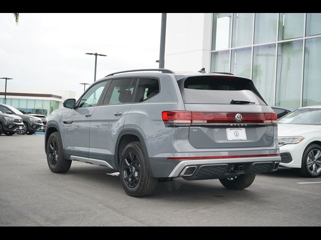 2024 Volkswagen Atlas 2.0T Peak Edition SE w/Technology