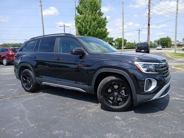 2024 Volkswagen Atlas 2.0T Peak Edition SE w/Technology