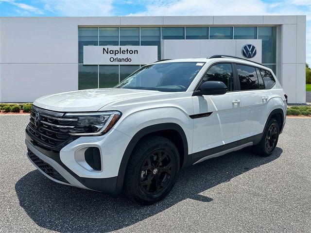 2024 Volkswagen Atlas 2.0T Peak Edition SE w/Technology