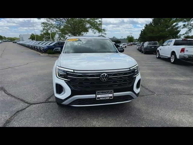 2024 Volkswagen Atlas 2.0T Peak Edition SE w/Technology