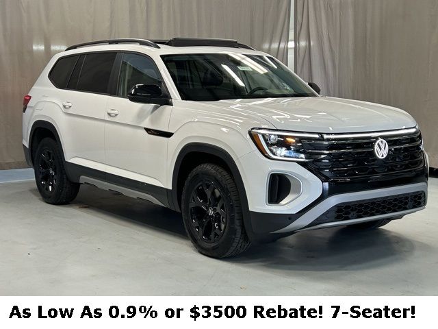 2024 Volkswagen Atlas 2.0T Peak Edition SE w/Technology