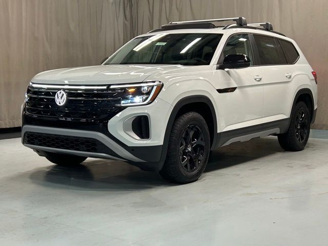 2024 Volkswagen Atlas 2.0T Peak Edition SE w/Technology