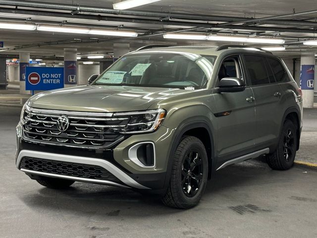 2024 Volkswagen Atlas 2.0T Peak Edition SE w/Technology