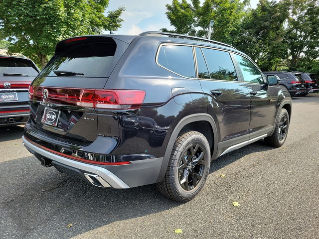 2024 Volkswagen Atlas 2.0T Peak Edition SE w/Technology