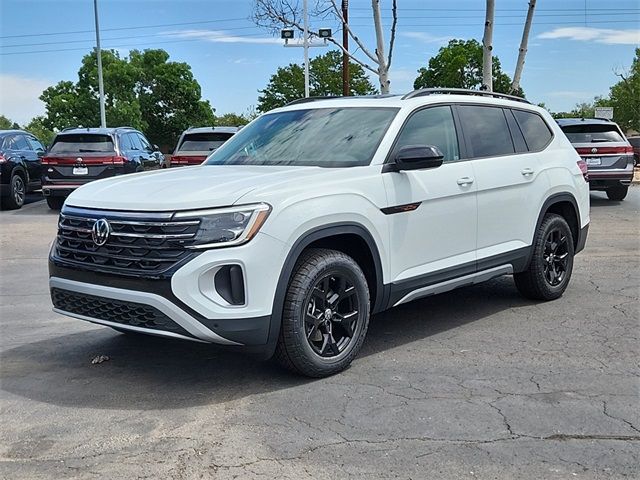 2024 Volkswagen Atlas 2.0T Peak Edition SE w/Technology