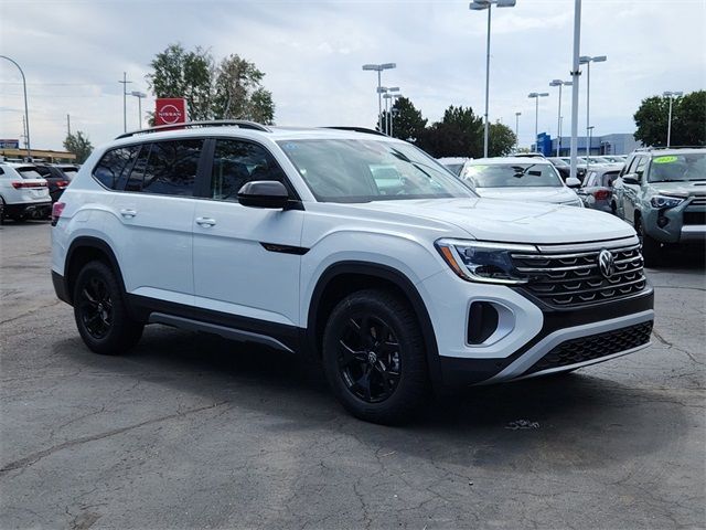 2024 Volkswagen Atlas 2.0T Peak Edition SE w/Technology