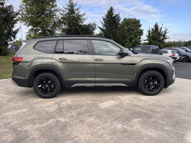 2024 Volkswagen Atlas 2.0T Peak Edition SE w/Technology