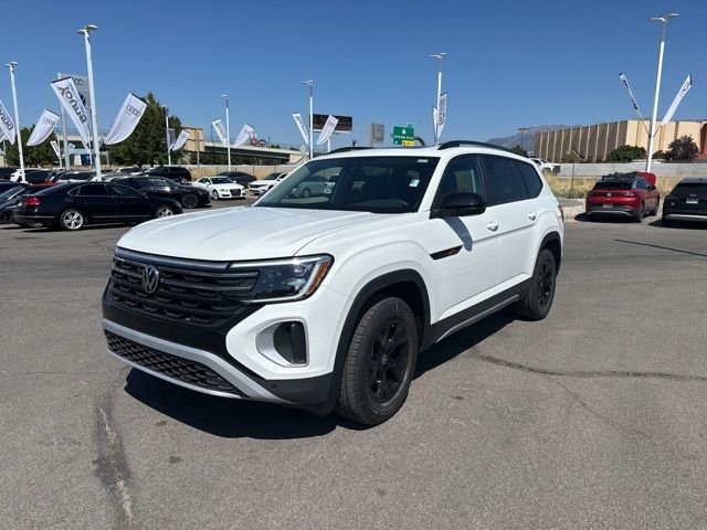 2024 Volkswagen Atlas 2.0T Peak Edition SE w/Technology