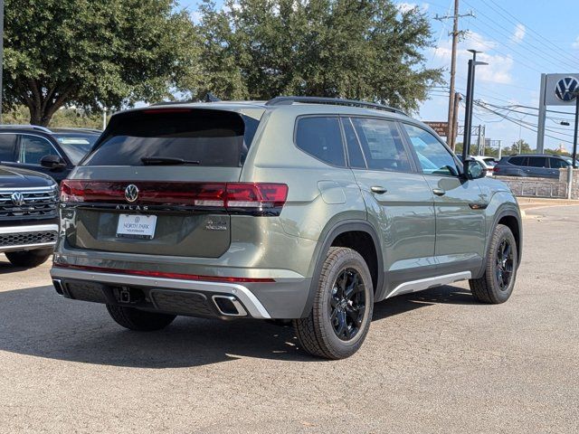 2024 Volkswagen Atlas 2.0T Peak Edition SE w/Technology