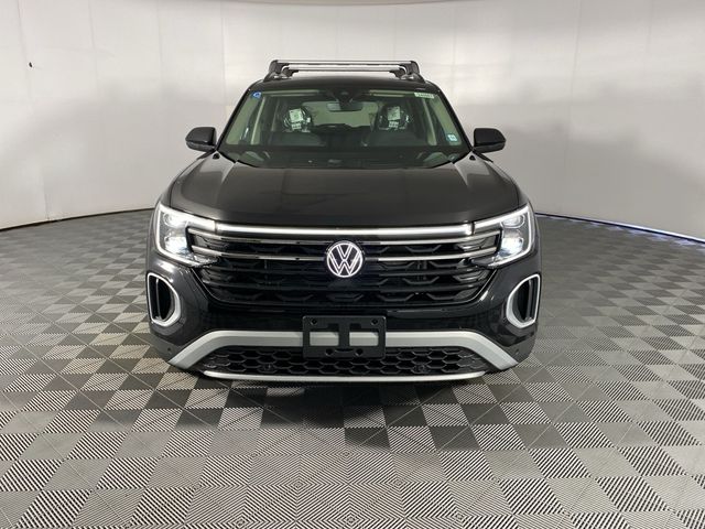 2024 Volkswagen Atlas 2.0T Peak Edition SE w/Technology