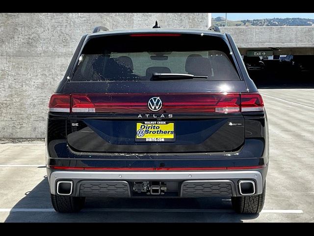 2024 Volkswagen Atlas 2.0T Peak Edition SE w/Technology