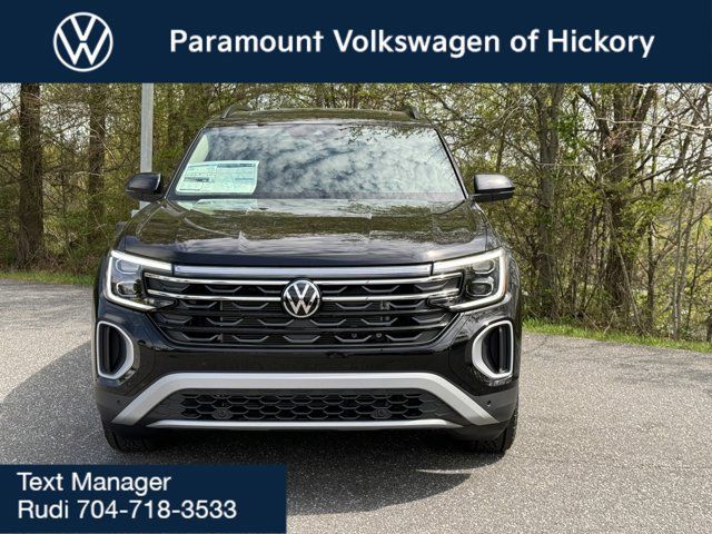 2024 Volkswagen Atlas 2.0T Peak Edition SE w/Technology