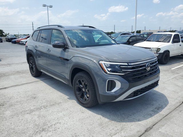 2024 Volkswagen Atlas 2.0T Peak Edition SE w/Technology