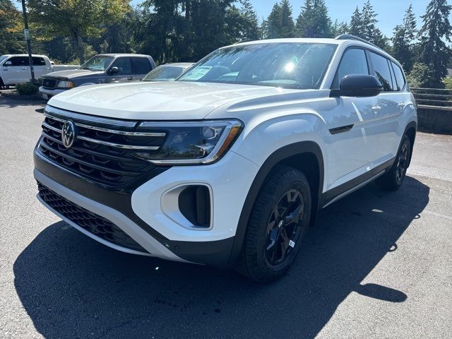 2024 Volkswagen Atlas 2.0T Peak Edition SE w/Technology