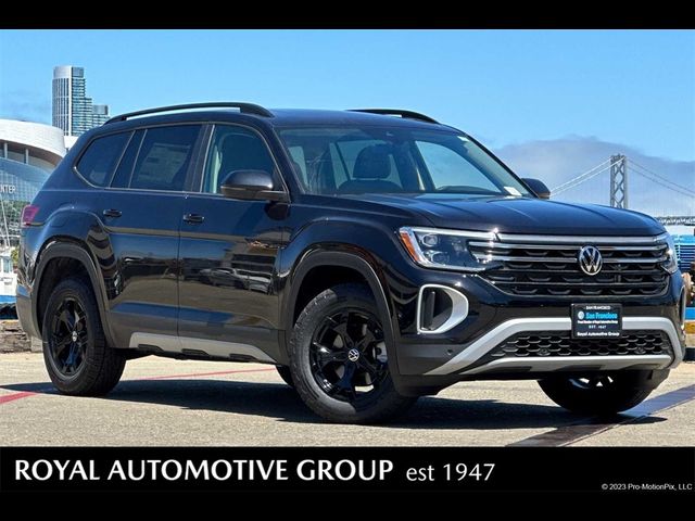 2024 Volkswagen Atlas 2.0T Peak Edition SE w/Technology