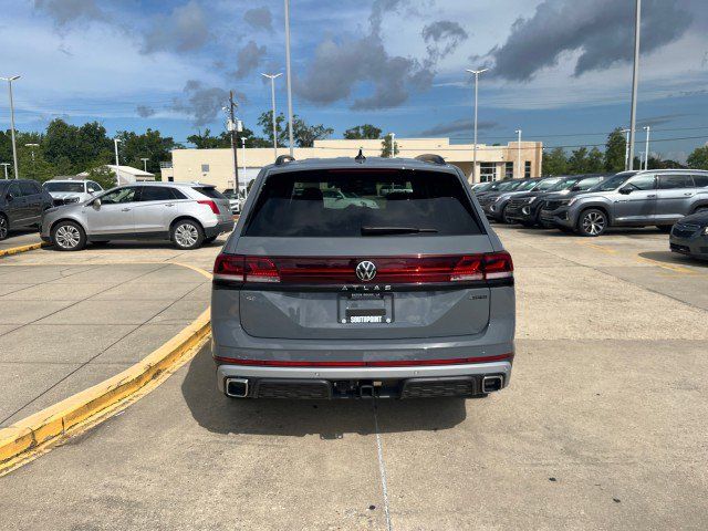 2024 Volkswagen Atlas 2.0T Peak Edition SE w/Technology