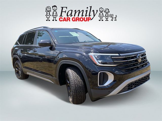 2024 Volkswagen Atlas 2.0T Peak Edition SE w/Technology