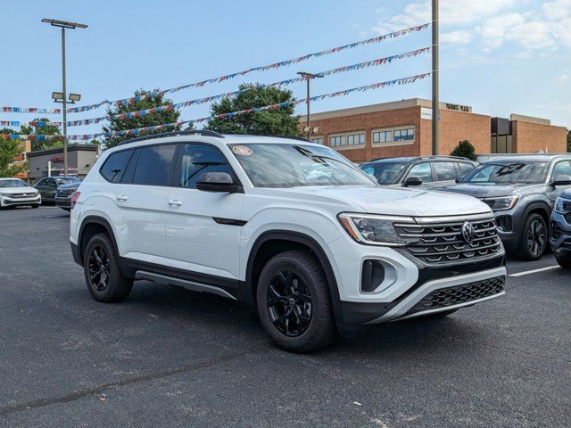 2024 Volkswagen Atlas 2.0T Peak Edition SE w/Technology