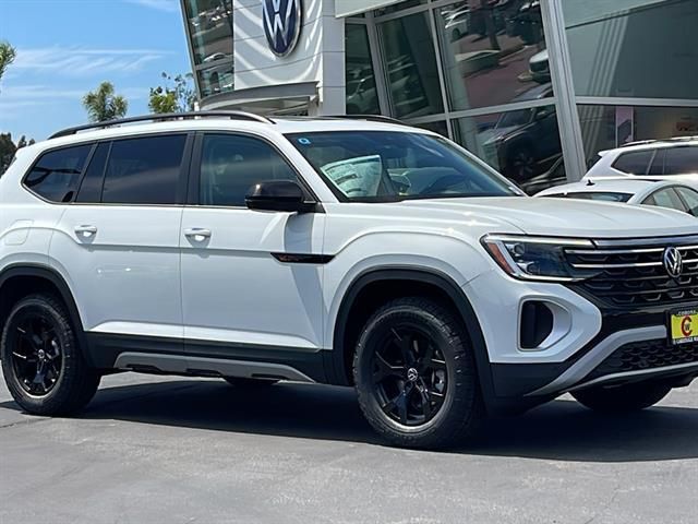 2024 Volkswagen Atlas 2.0T Peak Edition SE w/Technology