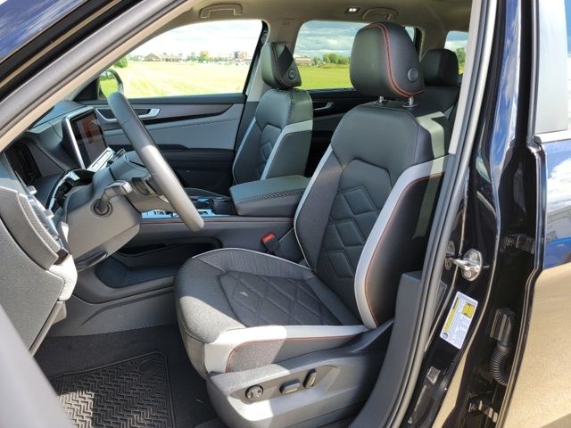 2024 Volkswagen Atlas 2.0T Peak Edition SE w/Technology