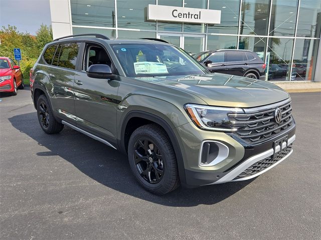 2024 Volkswagen Atlas 2.0T Peak Edition SE w/Technology