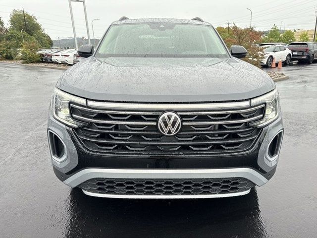 2024 Volkswagen Atlas 2.0T Peak Edition SE w/Technology