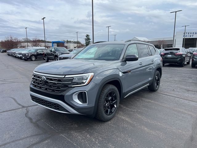 2024 Volkswagen Atlas 2.0T Peak Edition SE w/Technology