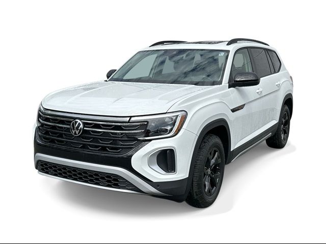 2024 Volkswagen Atlas 2.0T Peak Edition SE w/Technology