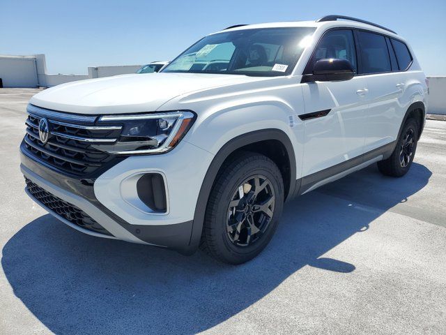 2024 Volkswagen Atlas 2.0T Peak Edition SE w/Technology