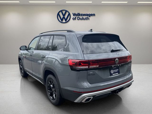 2024 Volkswagen Atlas 2.0T Peak Edition SE w/Technology