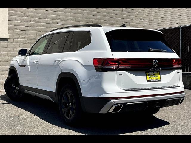 2024 Volkswagen Atlas 2.0T Peak Edition SE w/Technology