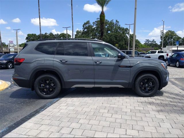 2024 Volkswagen Atlas 2.0T Peak Edition SE w/Technology